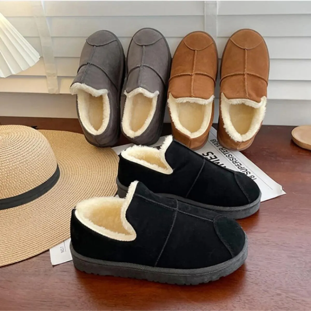 2023 Stivali da neve Tubo corto da donna Scarpe di cotone ispessito Antiscivolo Scarpe invernali nuove Scarpe da donna per stude