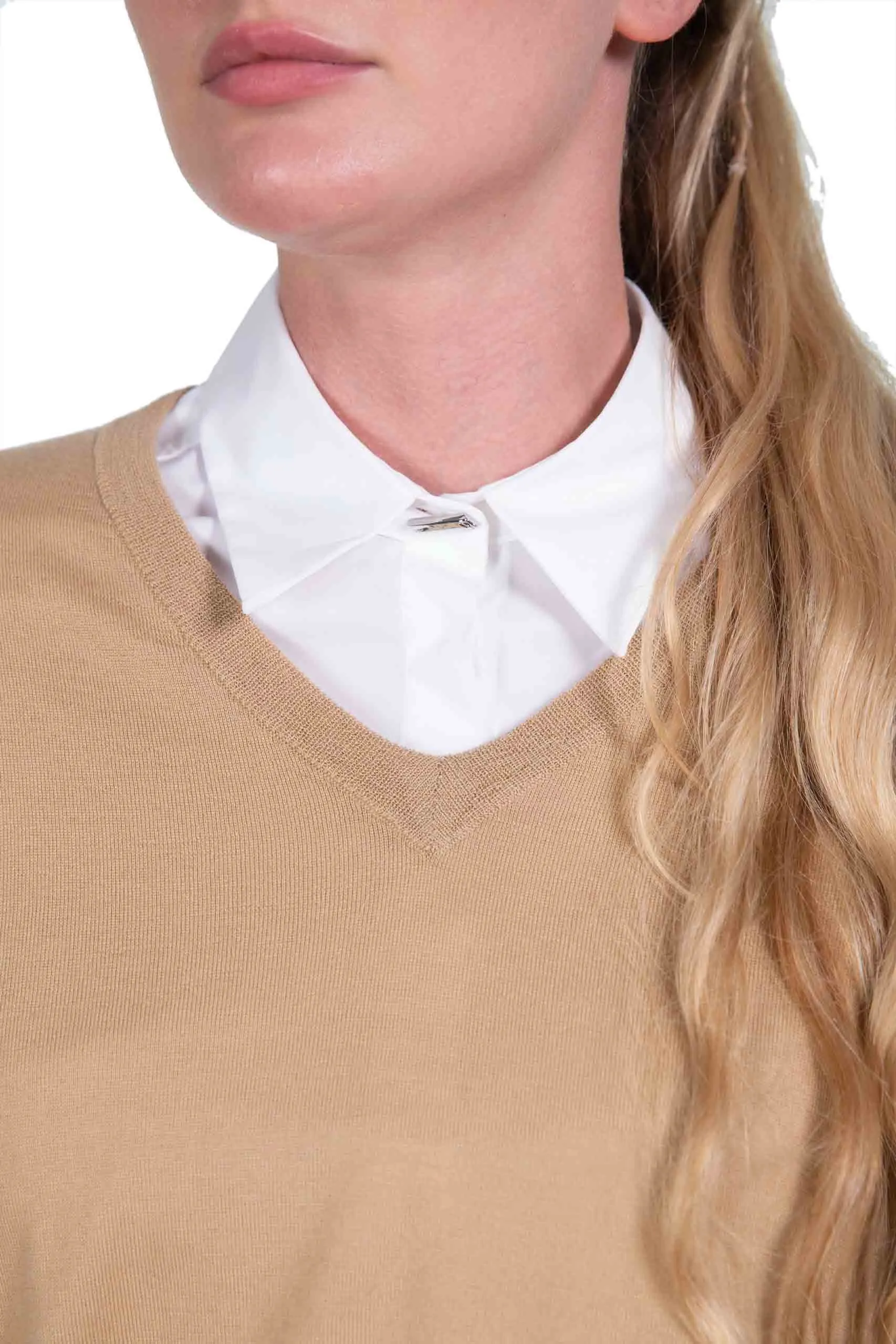 ASPESI  maglione con scollo a V in lana merino