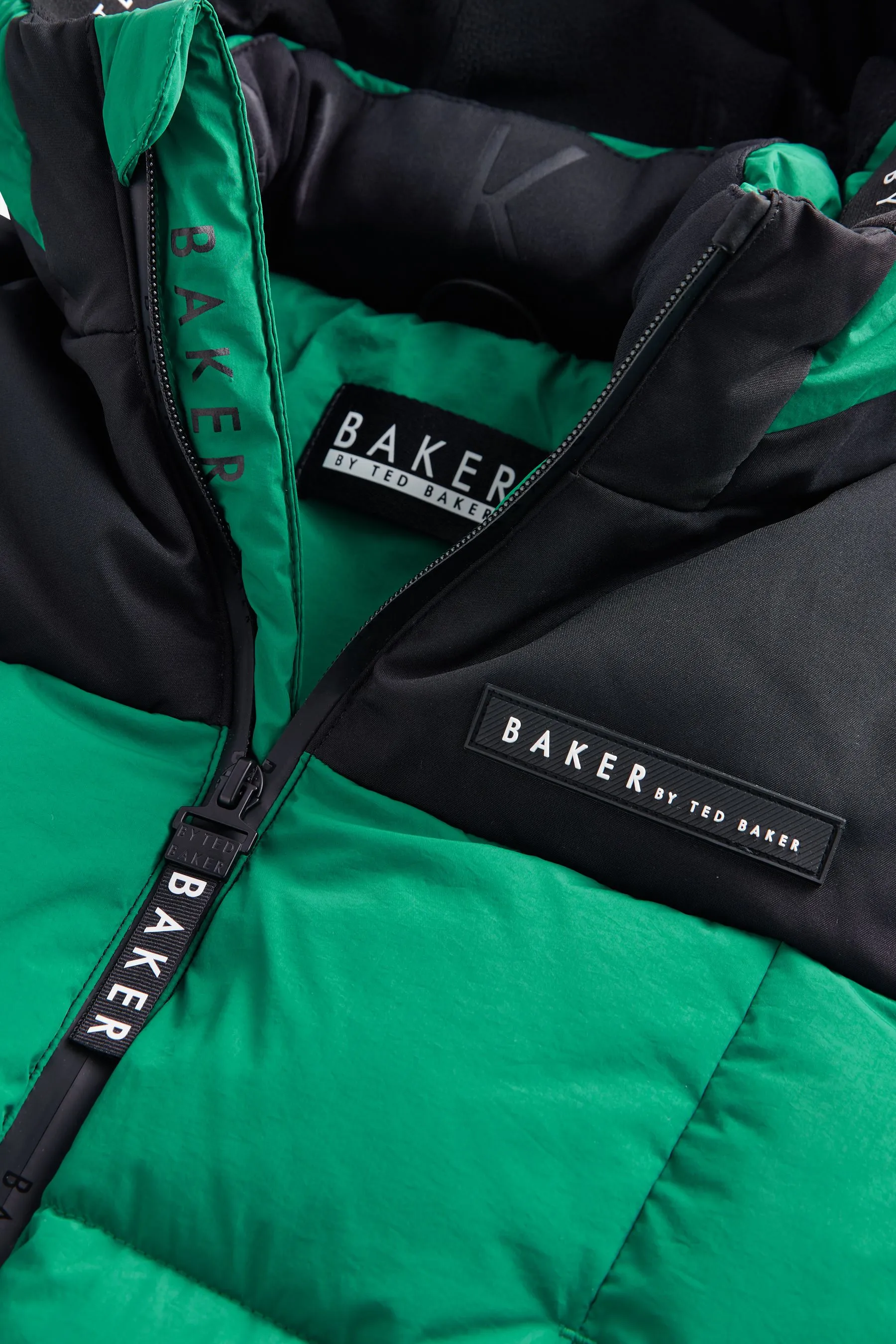 Baker by Ted Baker Antipioggia Cappotto Imbottito Colourblock    