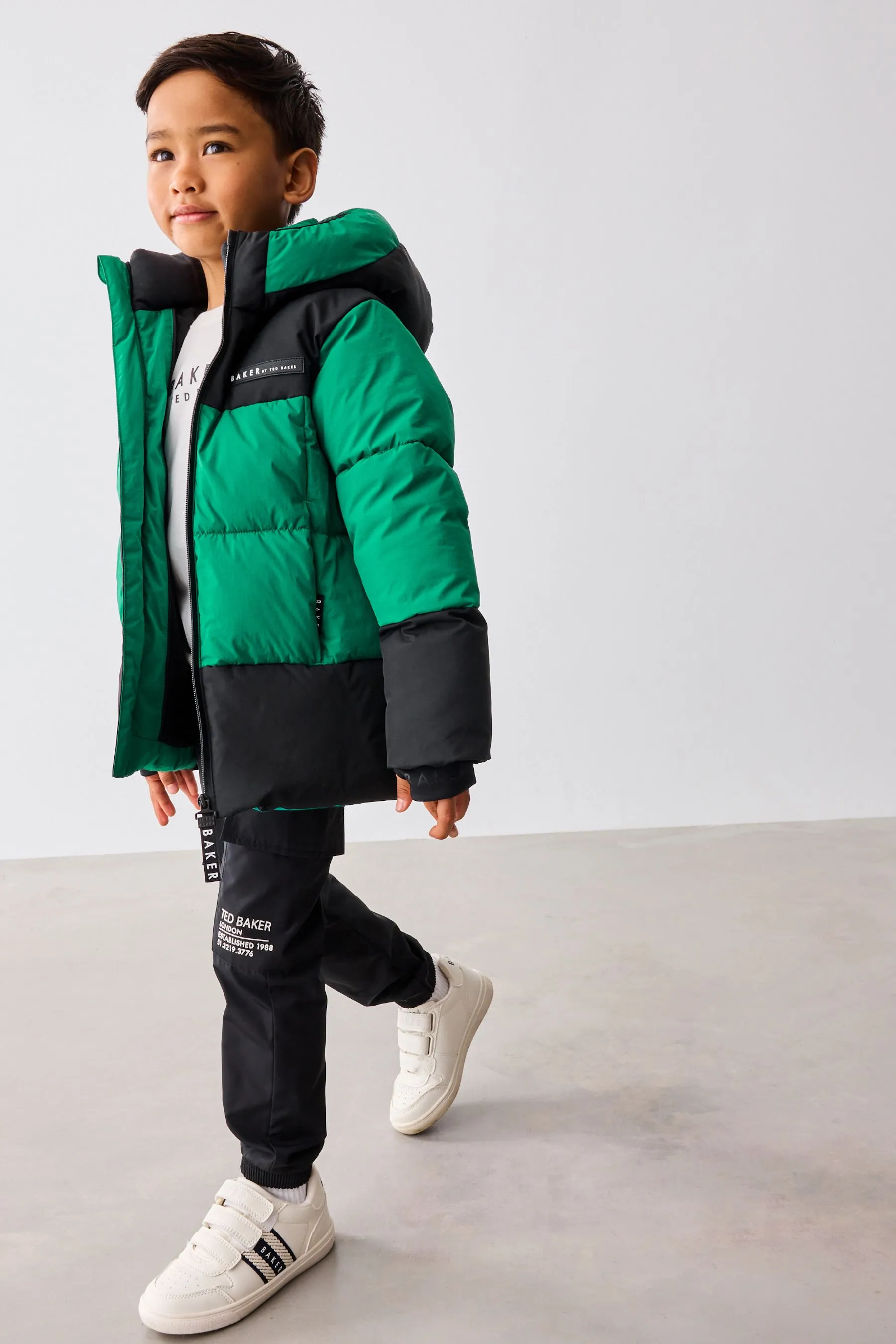 Baker by Ted Baker Antipioggia Cappotto Imbottito Colourblock    