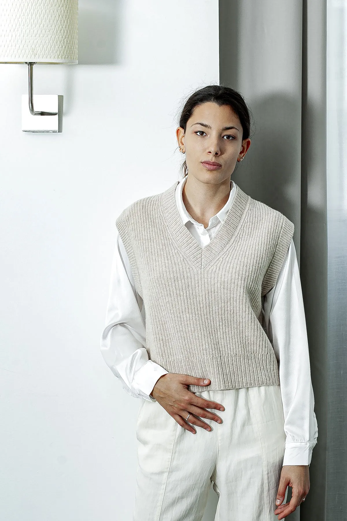 Elegante Maglia Gilet Tiff Scollo V Maglione Donna Autunno/Inverno 100% Pura Lana Vergine Extrafine - Fatto in Italia | Brunella