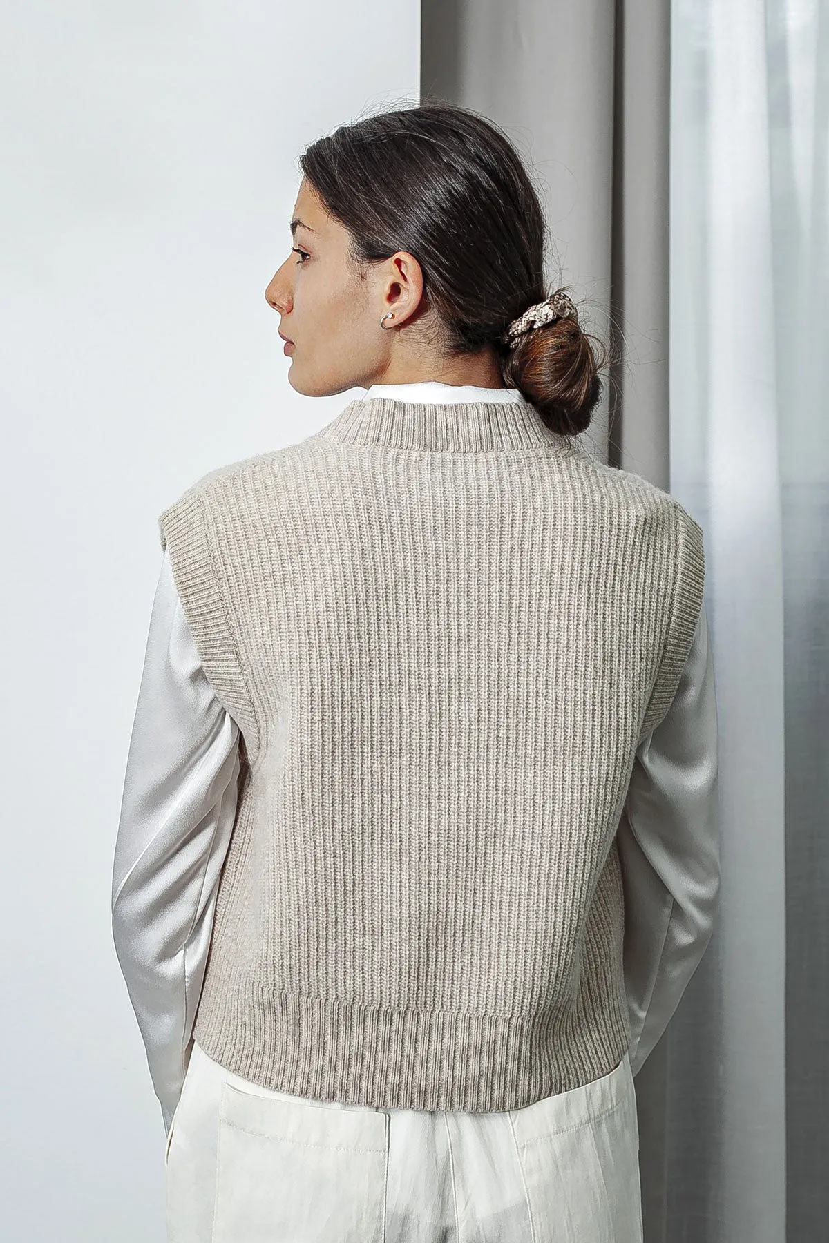 Elegante Maglia Gilet Tiff Scollo V Maglione Donna Autunno/Inverno 100% Pura Lana Vergine Extrafine - Fatto in Italia | Brunella