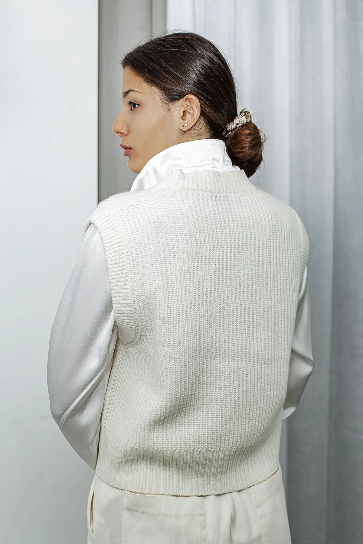 Elegante Maglia Gilet Tiff Scollo V Maglione Donna Autunno/Inverno 100% Pura Lana Vergine Extrafine - Fatto in Italia | Brunella