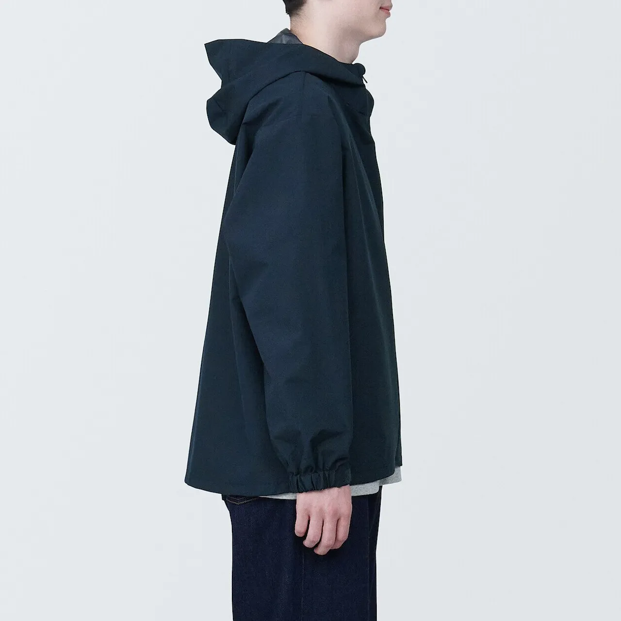 Giacca idrorepellente con cappuccio 24S.
