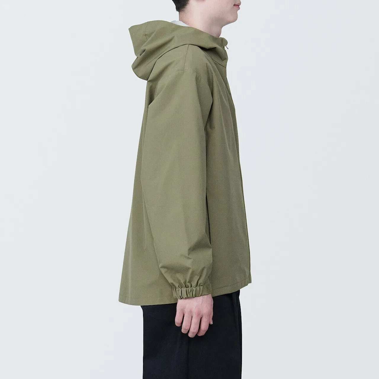 Giacca idrorepellente con cappuccio 24S.