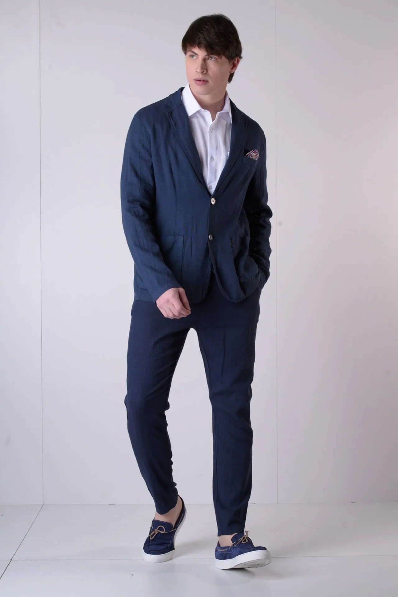 Giacca Sartoriale Monopetto in lino Blu con interni e pochette in tessuto V2