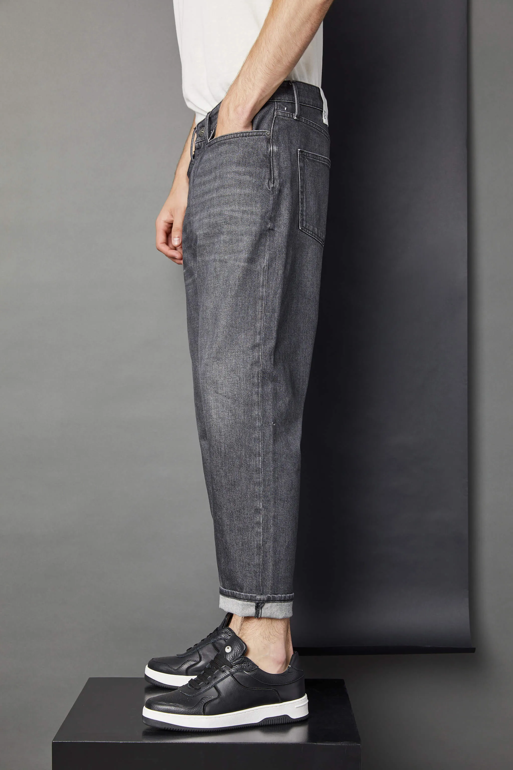 Jeans 5 tasche baggy grigio