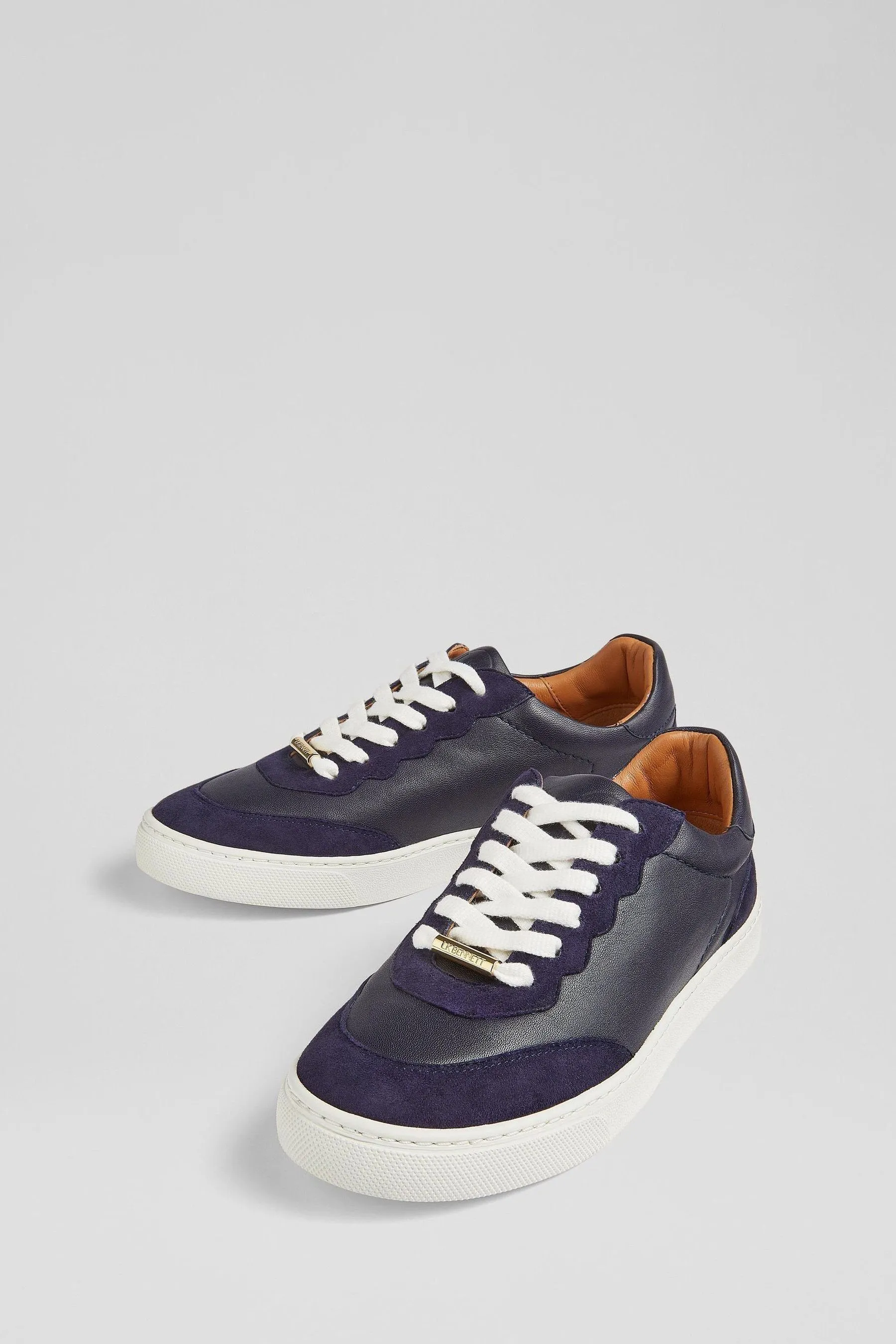 LK Bennett con Blu a mezzanotte - Scarpe da running con suola slim