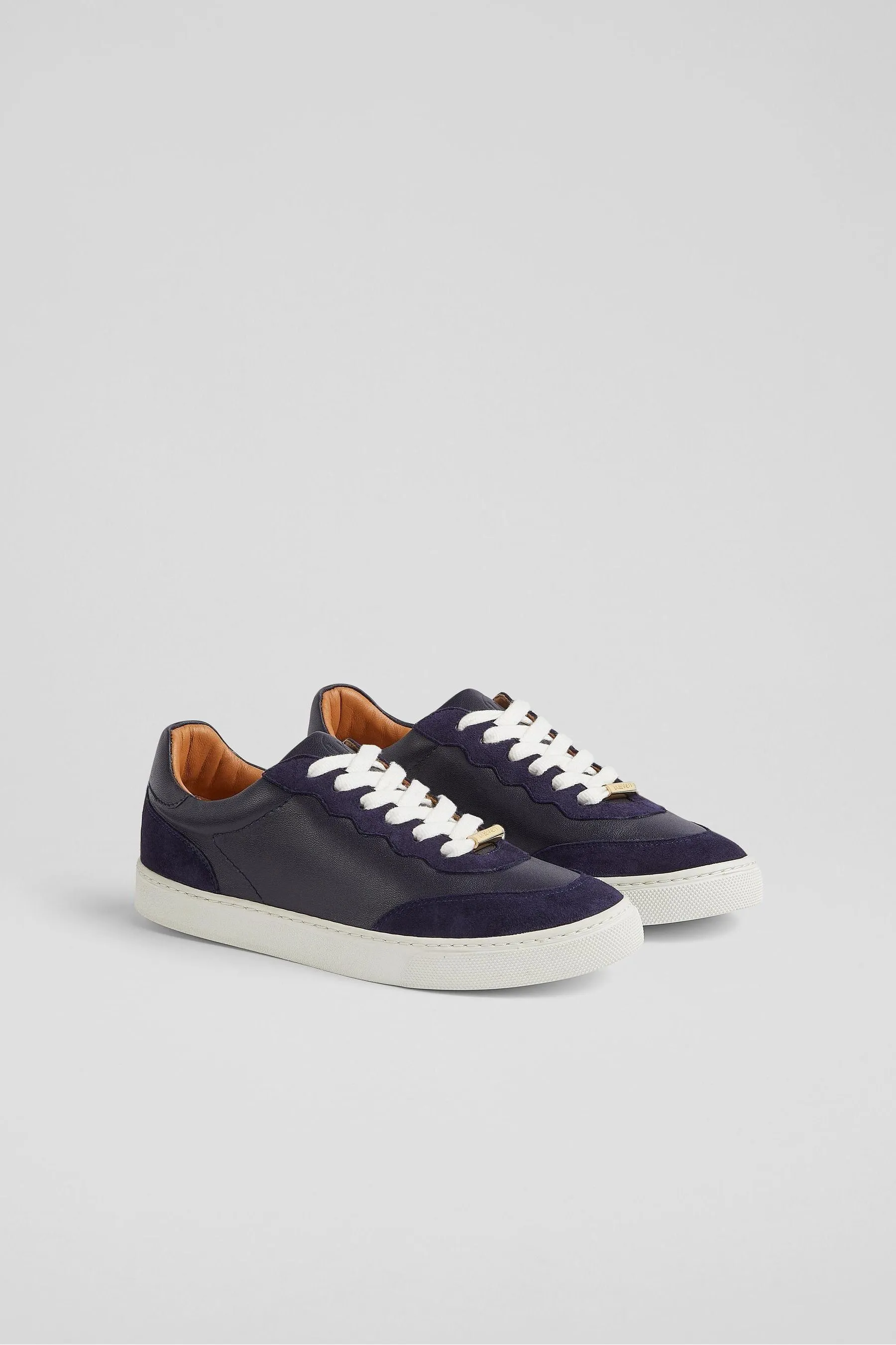 LK Bennett con Blu a mezzanotte - Scarpe da running con suola slim