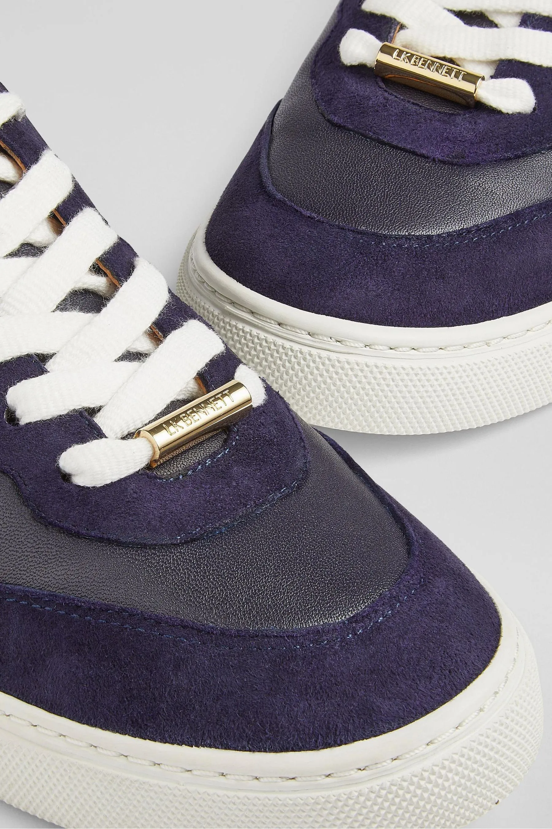 LK Bennett con Blu a mezzanotte - Scarpe da running con suola slim