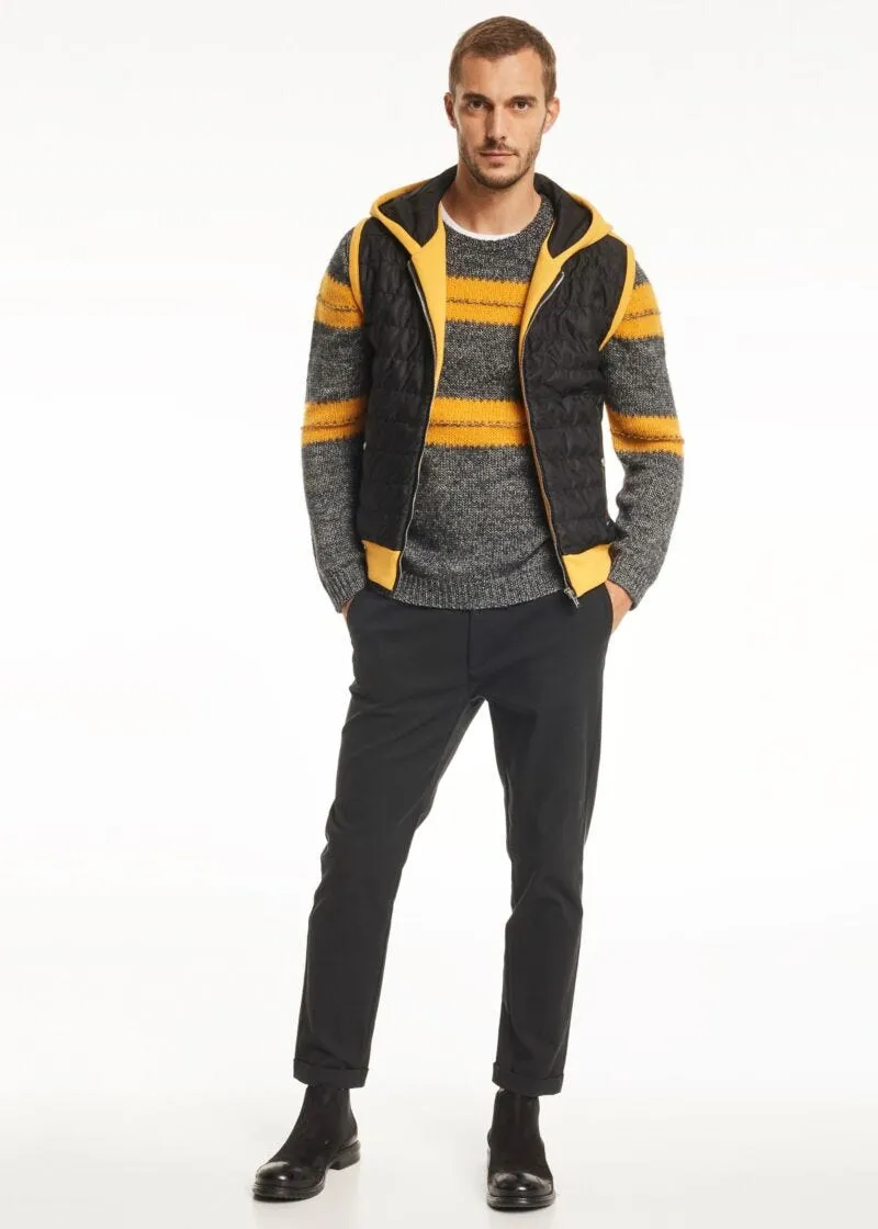 Pantaloni chino in misto cotone