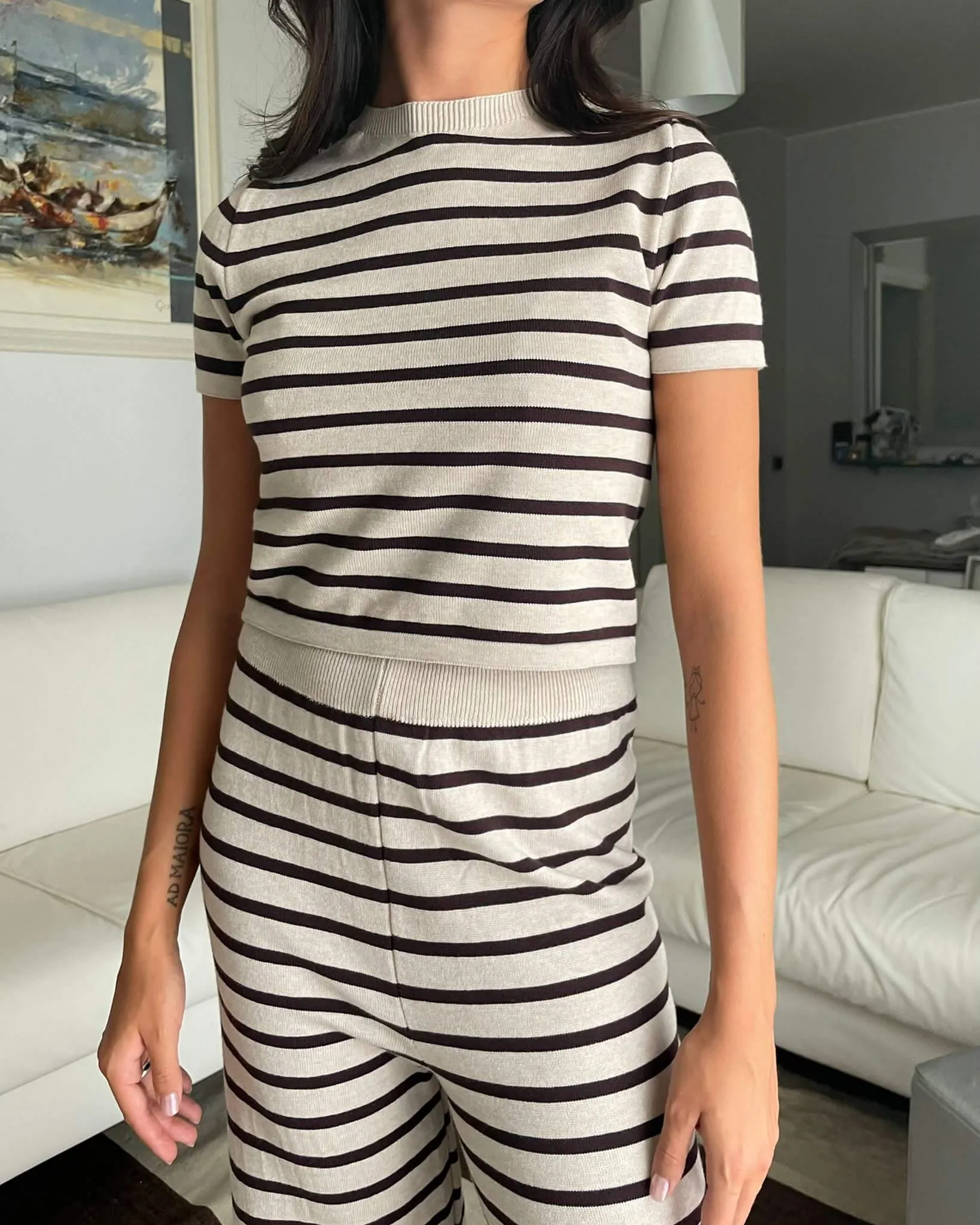 Pantaloni in maglia a righe beige e marroni