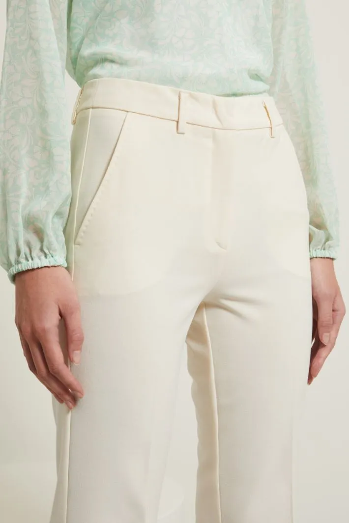 Pantaloni in tela stretch