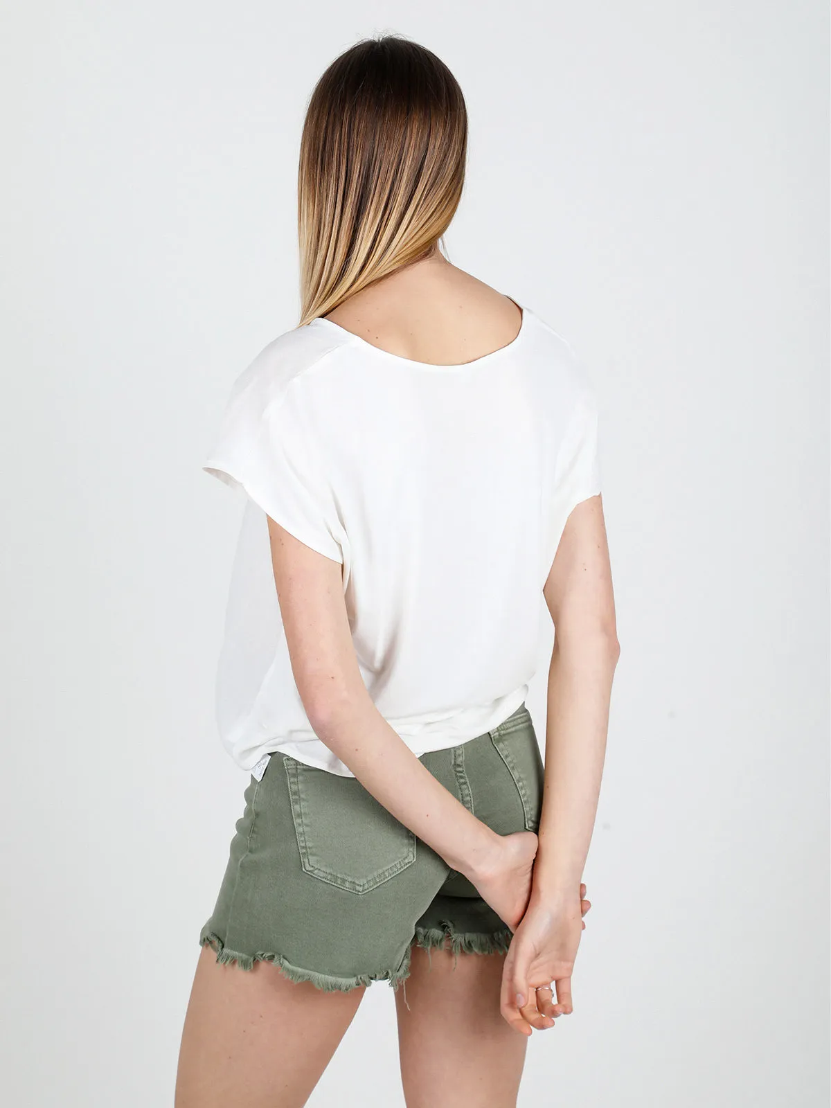 Solada Blouse femme en lin à col V