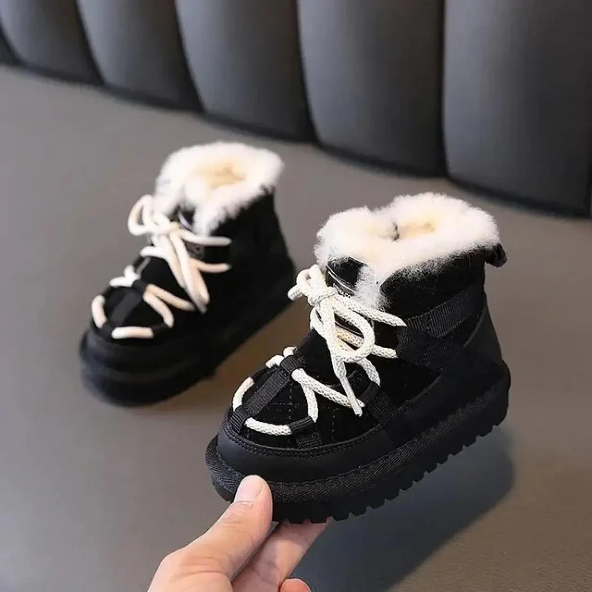 Stivali da neve per bambini invernali Comfort caldo peluche Scarpe da bambino per bambini Scarpe antiscivolo Moda Neonate Stival