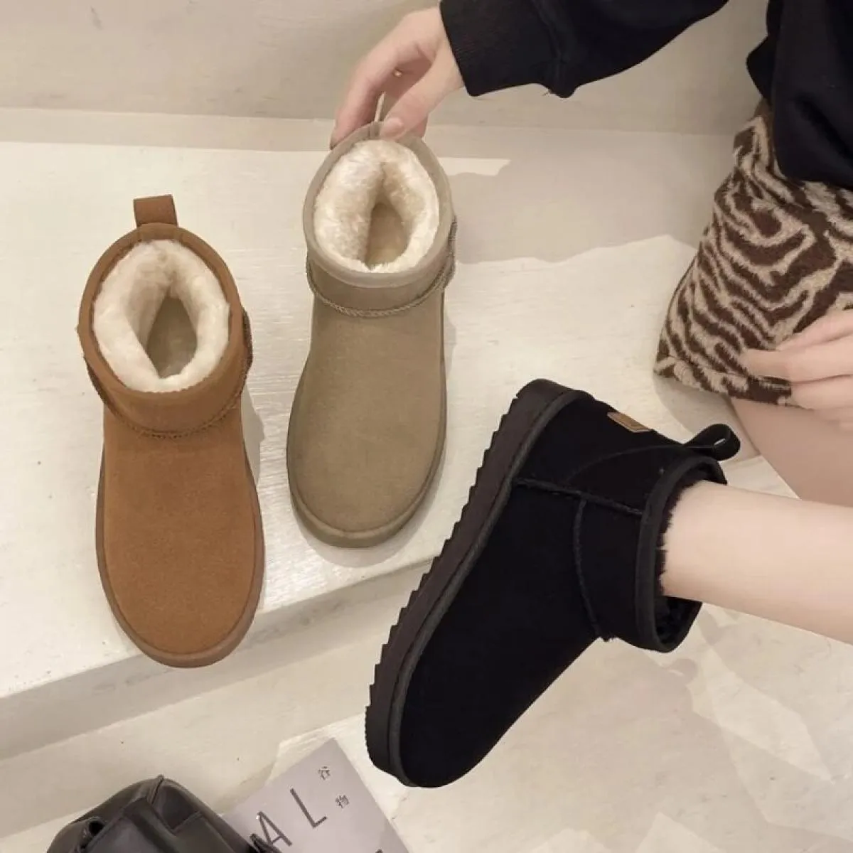 Stivali da neve Tubo corto da donna Scarpe di cotone ispessito Antiscivolo Scarpe invernali nuove Scarpe da donna per studenti 2