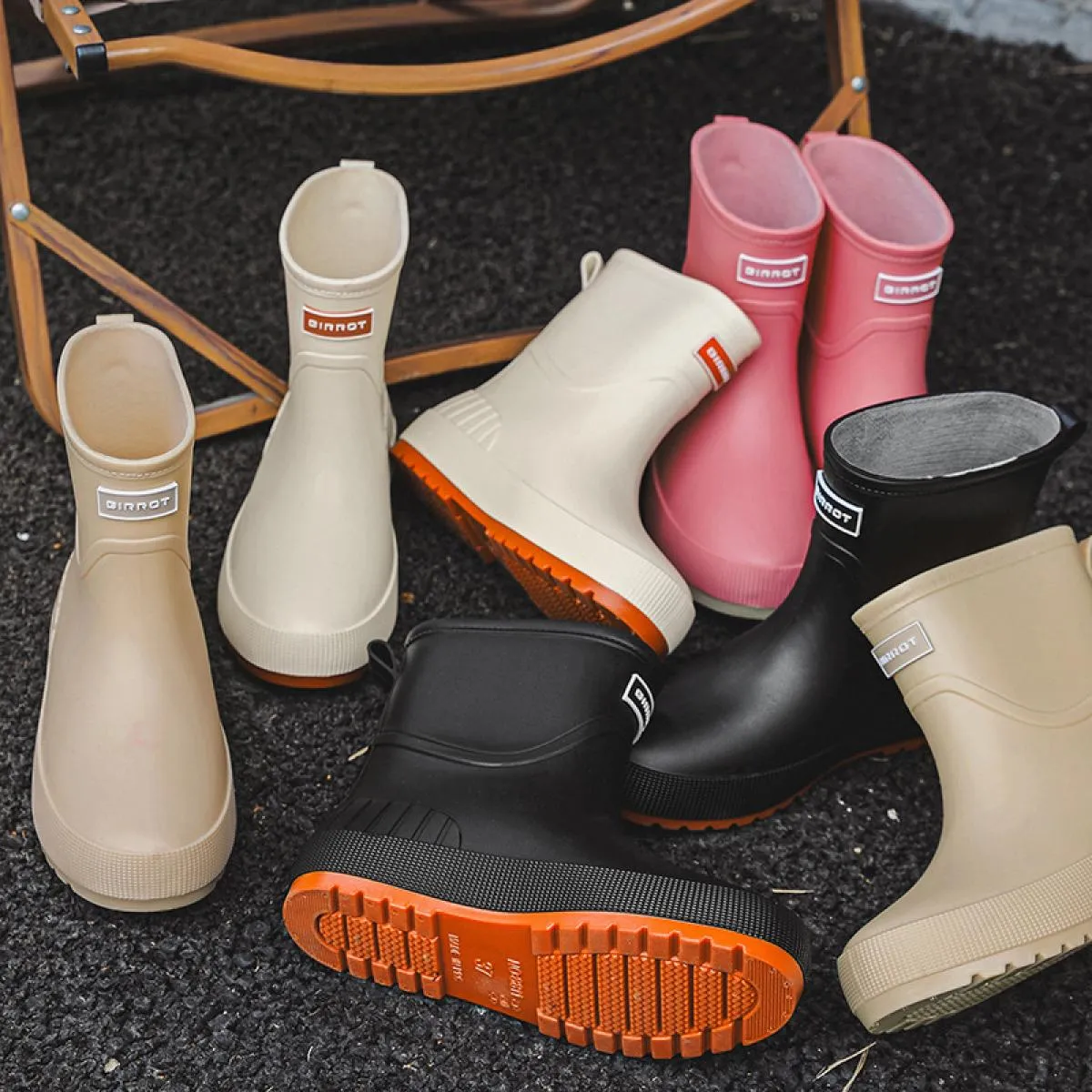 Stivali da pioggia da donna Slip On Stivali da acqua di alta qualità Scarpe impermeabili Stivali da pioggia in gomma da donna Ga